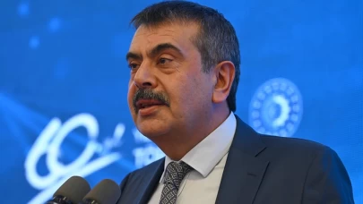 Bakan Tekin, vefat eden okul müdürü İbrahim Oktugan için taziye mesajı yayınladı.