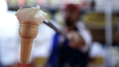 Ünlü bir dondurma markası, artık müşterilerinden külah ücreti talep ediyor.