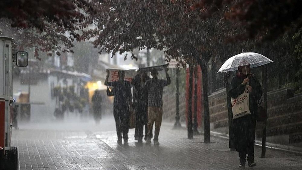 Kış geldi! Soğuk hava etkili oluyor, kar yağışı bekleniyor